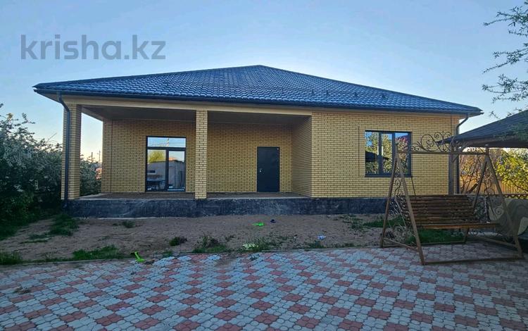Отдельный дом · 8 комнат · 160 м² · 10 сот., мкр Жулдыз за 70 млн ₸ в Уральске — фото 27