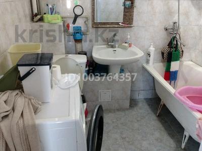 Отдельный дом · 4 комнаты · 60 м² · 6 сот., ул толғанбаи 7 — Около 27 школы супермаркет аптека садик рядом за 22 млн 〒 в Талдыкоргане, мкр Жетысу