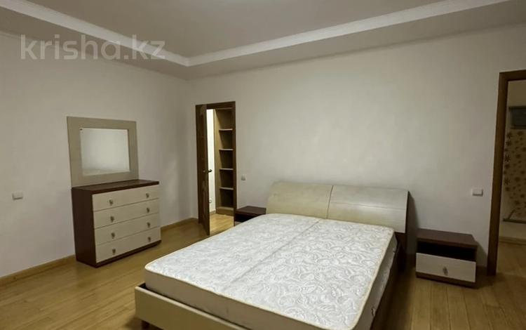 3-комнатная квартира · 135 м² · 14/16 этаж, Аль-Фараби 53 за 550 000 ₸ в Алматы, Бостандыкский р-н — фото 2