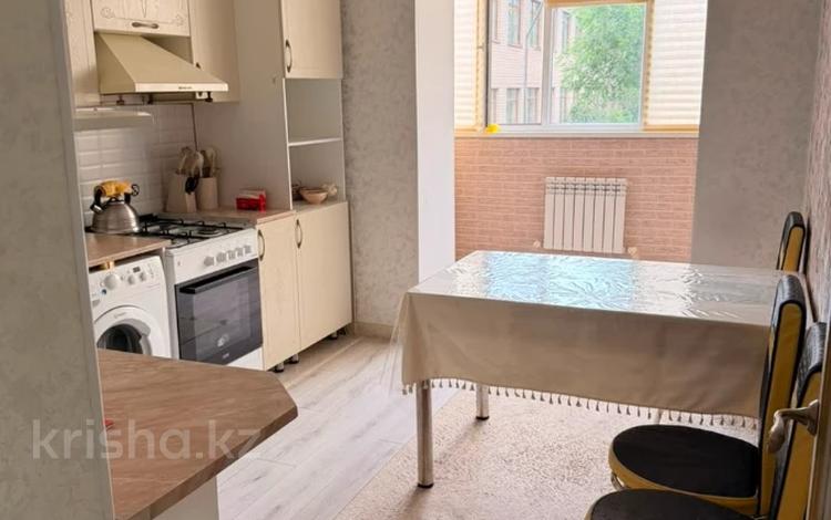 2-комнатная квартира · 60.4 м² · 3/5 этаж, улица Айтеке Би за 20.8 млн ₸ в Актобе — фото 7