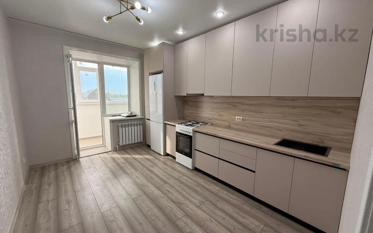 1-комнатная квартира · 43.7 м² · 3/9 этаж, 70-й квартал 48 за 24.5 млн ₸ в Костанае — фото 2