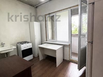 1-бөлмелі пәтер · 40.5 м² · 5/5 қабат, мкр Аксай-3А — Яссауи угол ул Толе би, бағасы: 25 млн ₸ в Алматы, Ауэзовский р-н