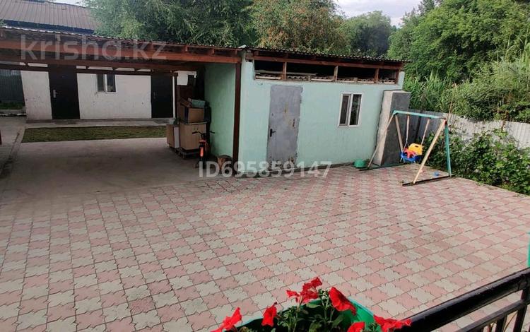 1 бөлме · 12 м² · 1 қабат, мкр Карасу, Карасу Мичурина 2 — Бурундайская, бағасы: 80 000 ₸ в Алматы, Алатауский р-н — фото 2