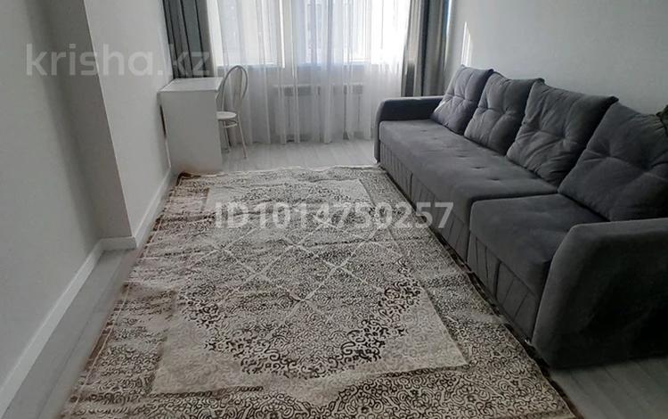 1-комнатная квартира · 40 м² · 14/24 этаж, Кабанбай батыр 48/5 за 230 000 ₸ в Астане, Есильский р-н — фото 2