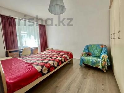 2-комнатная квартира · 60 м² · 8/9 этаж, мкр Самал-1 6 за 380 000 ₸ в Алматы, Медеуский р-н