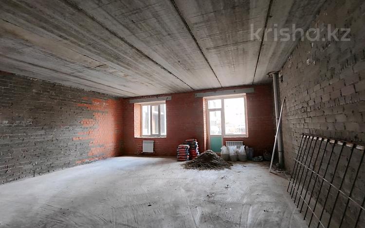2-комнатная квартира, 43 м², 10/10 этаж, луначарского за 12.7 млн 〒 в Павлодаре — фото 2