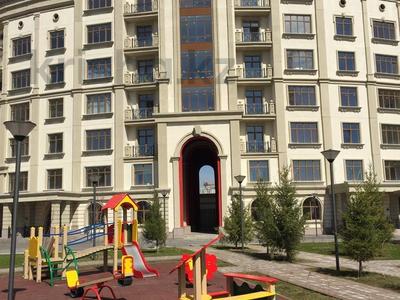 3-комнатная квартира, 111 м², 4/7 этаж, Шамши Калдаякова 4 за 93 млн 〒 в Астане, Алматы р-н