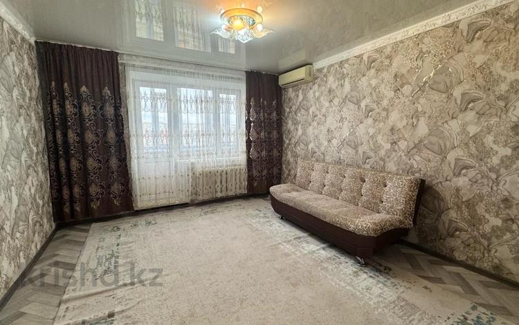 3-комнатная квартира · 64 м² · 5/6 этаж, Камзина 24 за 12.5 млн ₸ в Аксу — фото 15