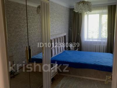 3-бөлмелі пәтер · 57 м² · 4/5 қабат, мкр Городской Аэропорт, штурманская 1/3 — старый аэропорт, авторынок, бағасы: 18 млн ₸ в Караганде, Казыбек би р-н