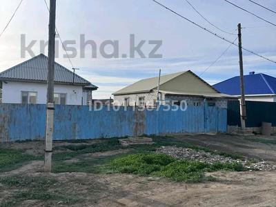 Жеке үй · 2 бөлме · 60 м² · 6 жүзд., Томарлы село,дачный участок геоф 33, бағасы: 12 млн ₸ в Атырау, мкр Авангард-2