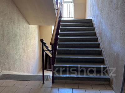 2-комнатная квартира · 76 м² · 2/5 этаж, мкр. Алтын орда, Халел Досмухамедулы за 35 млн ₸ в Актобе