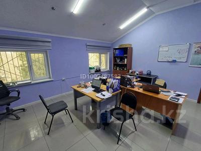 Аренда коммерческой недвижимости в Шымкенте: Офисы · 43 м² за 180 000 〒 Офисы · 43 м² за 180 000 〒 в Шымкенте, Туран р-н