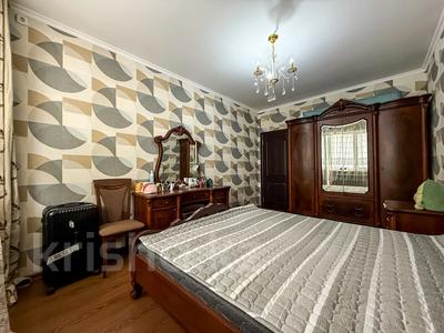 2-комнатная квартира · 55 м² · 1/12 этаж, мкр Достык, Садвакасова за 35.5 млн 〒 в Алматы, Ауэзовский р-н