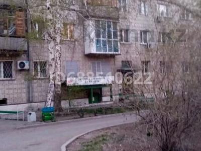 2-бөлмелі пәтер, 48 м², 5/5 қабат, Пр. Ауэзова 4 — Район Прогресс, бағасы: 19.6 млн 〒 в Усть-Каменогорске