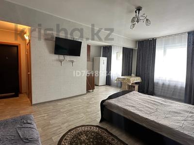 1-комнатная квартира · 30 м² · 1/5 этаж, Бурова 37 за 9 000 ₸ в Усть-Каменогорске