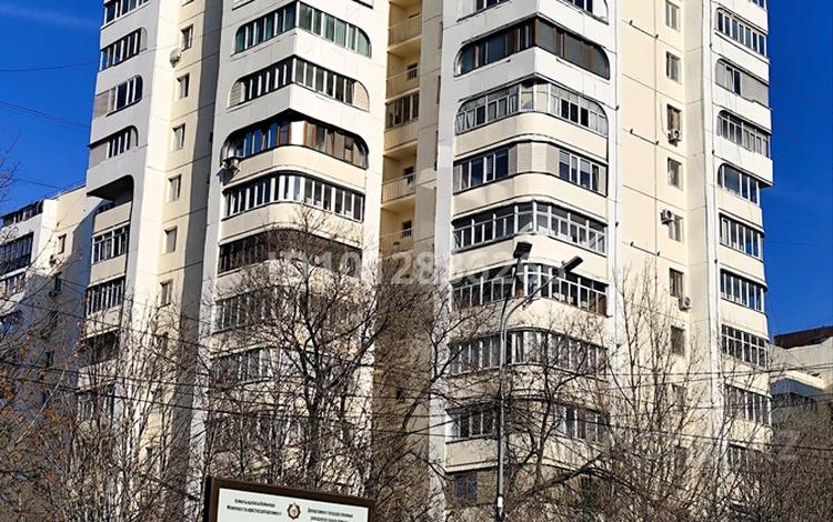 1-бөлмелі пәтер · 45 м² · 12/12 қабат, мкр Самал-1 31 — Мендыкулова -Жолдаспекова, бағасы: 49.5 млн ₸ в Алматы, Медеуский р-н — фото 2