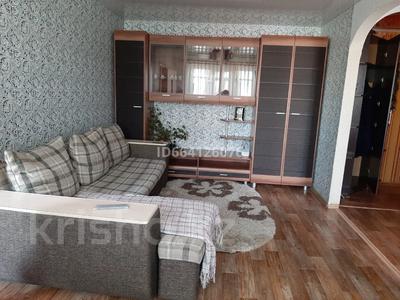 2-комнатная квартира, 48 м², 3/5 этаж посуточно, Республики за 10 000 〒 в Темиртау