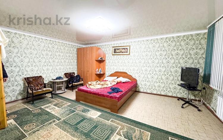 1-бөлмелі пәтер · 35 м² · 1/5 қабат, Ул. Казахстанская 133/141, бағасы: 12 млн ₸ в Талдыкоргане — фото 2
