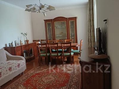 3-комнатная квартира, 86 м², 1/9 этаж, Кенесары хана 54 за 53 млн 〒 в Алматы, Бостандыкский р-н