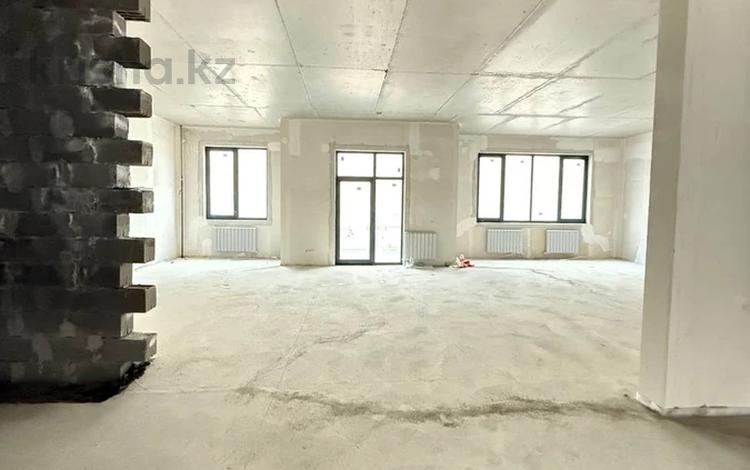 4-комнатная квартира · 182 м² · 3/4 этаж, мкр "Самал 2" 1 за 99 млн ₸ в Актау, мкр "Самал 2" — фото 2