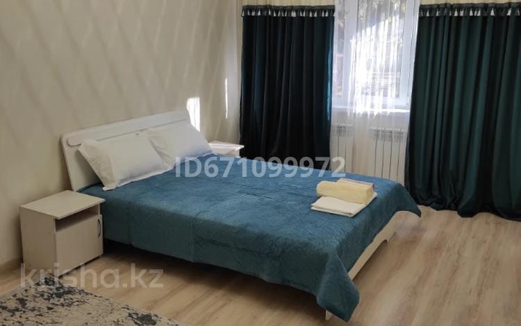1-комнатная квартира · 32 м² · 1/4 этаж, мкр №3 за 12 000 ₸ в Алматы, Ауэзовский р-н — фото 4