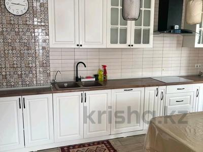 3-бөлмелі пәтер · 120 м² · 7/19 қабат, Брусиловского 167, бағасы: 380 000 〒 в Алматы, Алмалинский р-н