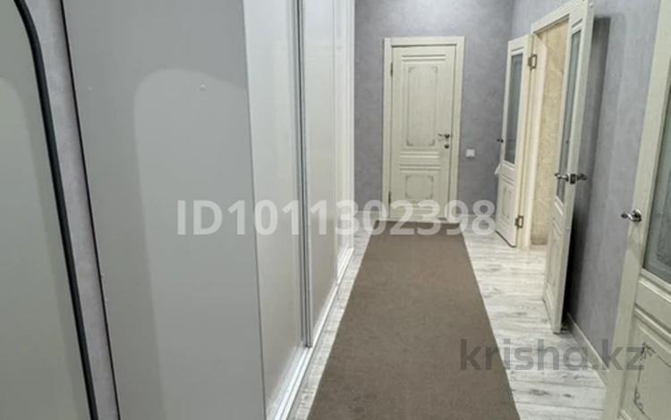 3-бөлмелі пәтер · 106.9 м² · 9/12 қабат, 19-й мкр 28, бағасы: 45 млн ₸ в Актау — фото 2