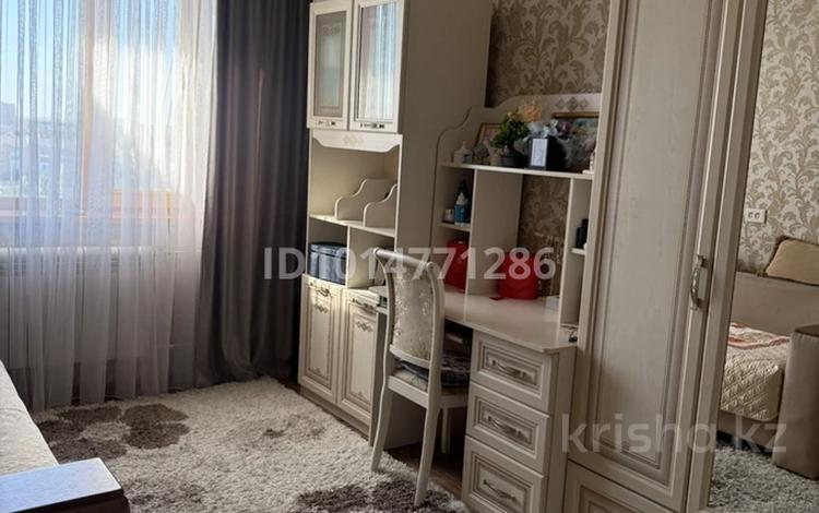 3-комнатная квартира · 72.2 м² · 10/10 этаж, Абая 9/1 9/1 за 27.2 млн ₸ в Костанае — фото 2