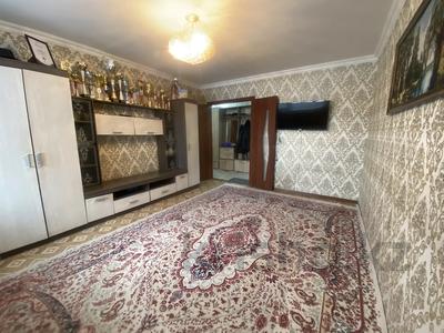 3-комнатная квартира · 66 м² · 2/9 этаж, Майкудук, мкр Восток-3 за 18 млн ₸ в Караганде, Алихана Бокейханова р-н