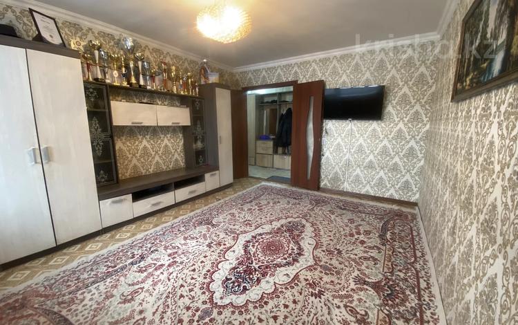 3-комнатная квартира · 66 м² · 2/9 этаж, Майкудук, мкр Восток-3 за 18 млн ₸ в Караганде, Алихана Бокейханова р-н — фото 2