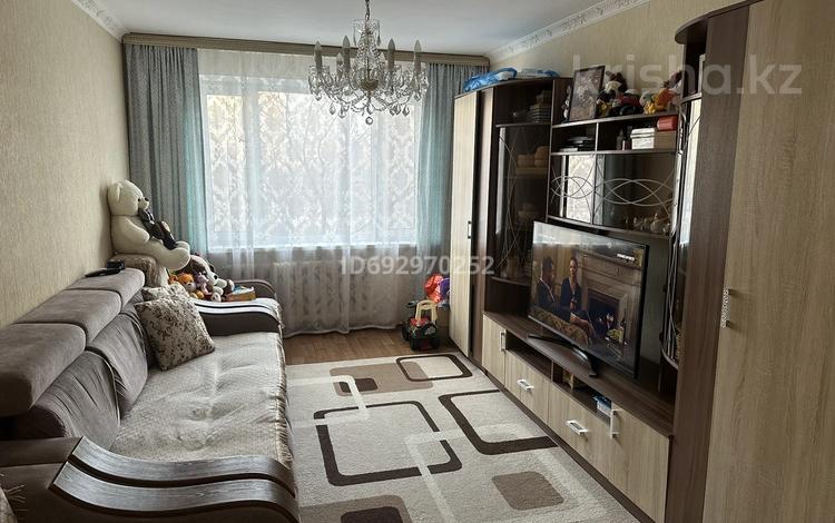 3-комнатная квартира, 65.8 м², 4/9 этаж, 70 квартал 5 за 20.5 млн 〒 в Темиртау — фото 2