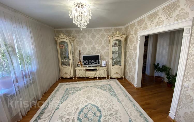 3-бөлмелі пәтер · 95 м² · 5/7 қабат, 33-й мкр 21, бағасы: 22.5 млн ₸ в Актау — фото 4