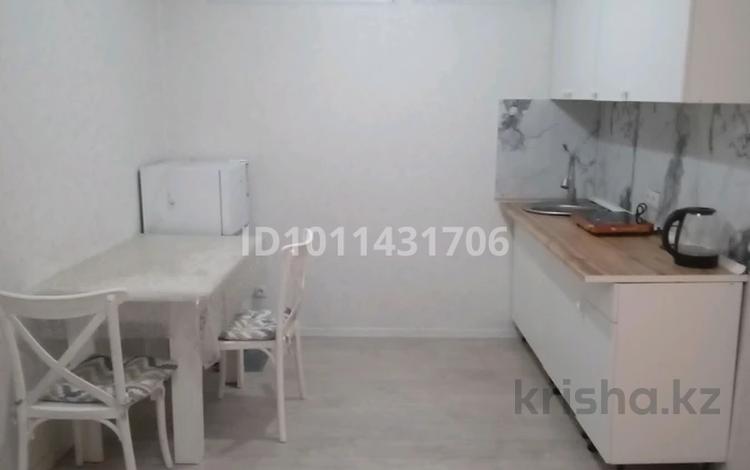1-комнатная квартира · 26.9 м² · 5/5 этаж, мкр Кокжиек 56 А за 140 000 ₸ в Алматы, Жетысуский р-н — фото 2