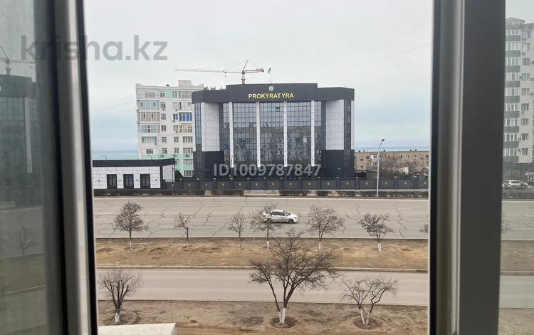 3-бөлмелі пәтер · 70 м² · 3/5 қабат, 13-й мкр 38, бағасы: 25 млн ₸ в Актау — фото 2