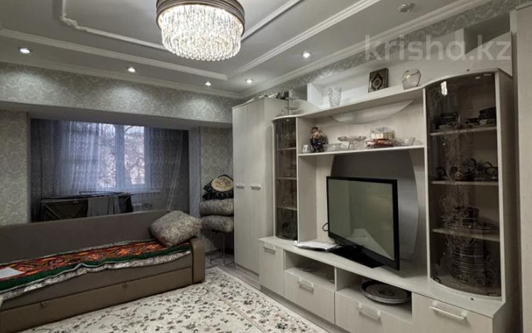 3-комнатная квартира · 64 м² · 3/4 этаж, Абылай хана за 39 млн ₸ в Алматы, Жетысуский р-н — фото 2