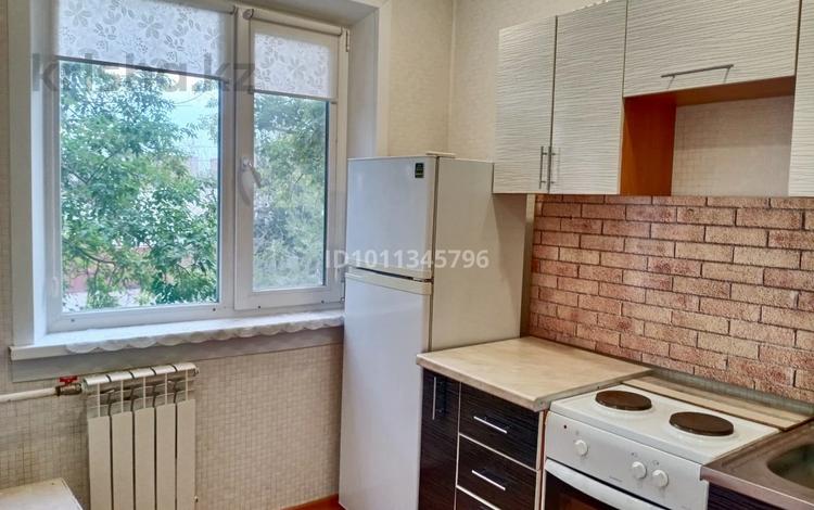 2-комнатная квартира · 44 м² · 2/5 этаж, Строителей 6 за 8 млн ₸ в Аксу — фото 2