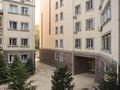 5-бөлмелі пәтер, 130 м², 2/5 қабат ай сайын, Есенберлина 155, бағасы: 650 000 〒 в Алматы, Медеуский р-н — фото 3