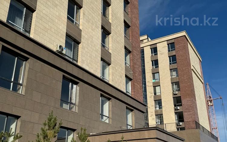 1-комнатная квартира · 40 м² · 6/9 этаж, Каршыга Ахмедьярова 3 за 18 млн 〒 в Астане, Есильский р-н — фото 2