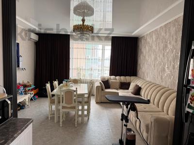 3-бөлмелі пәтер · 85.3 м² · 2/5 қабат, 3-й мкр 25, бағасы: 28 млн ₸ в Актау