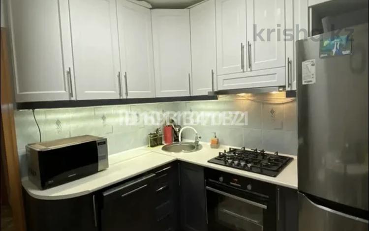 3-бөлмелі пәтер · 57 м² · 4/5 қабат, Карла Маркса 14, бағасы: 9.5 млн ₸ в Шахтинске — фото 2