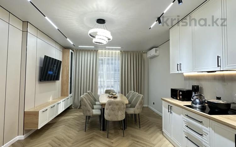 3-комнатная квартира · 73 м² · 11/12 этаж, Сырым батыра за 52 млн ₸ в Шымкенте, Каратауский р-н — фото 2