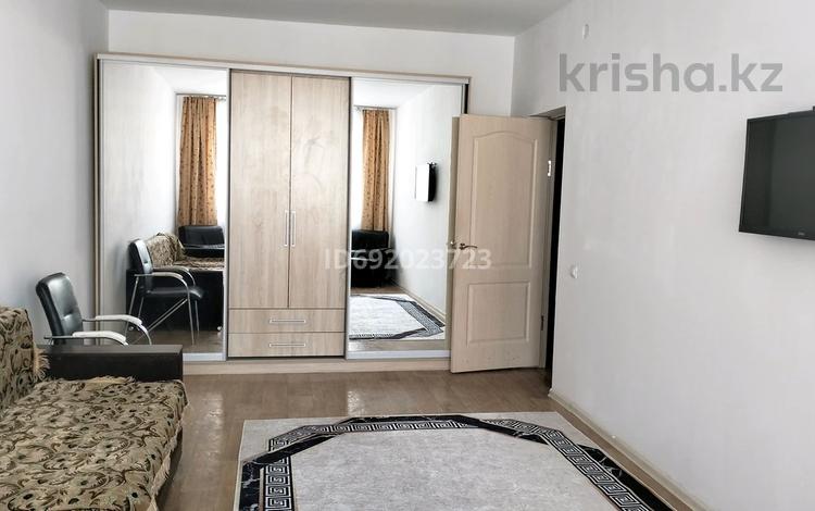 2-комнатная квартира, 45 м², 3/5 этаж помесячно, мкр Саялы 130