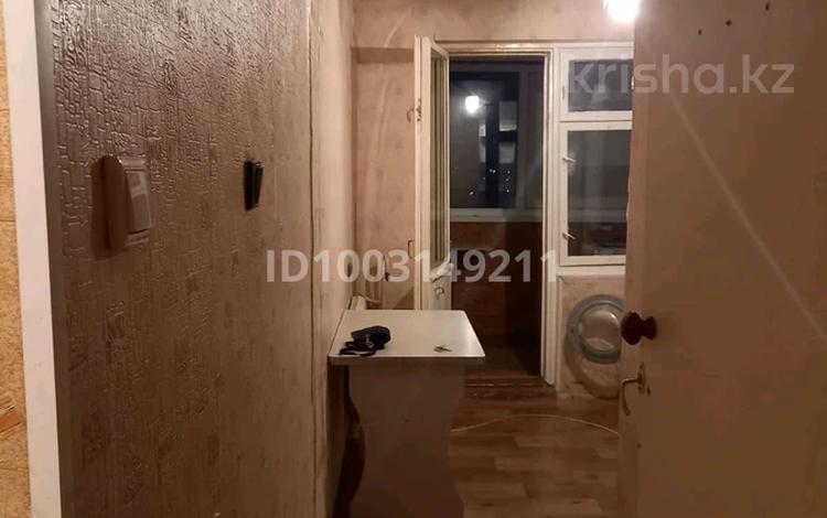 3-комнатная квартира · 56 м² · 5/5 этаж, 15-й микрорайон, Жибек жолы 3 — Остоновка балдырган за 19 млн 〒 в Шымкенте, Аль-Фарабийский р-н — фото 2