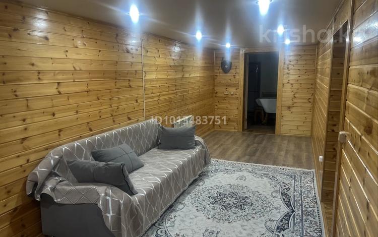 Жеке үй · 4 бөлме · 100 м², Ш Уалиханова 17 — Сәт магазин, бағасы: 60 000 ₸ в Бурабае — фото 2