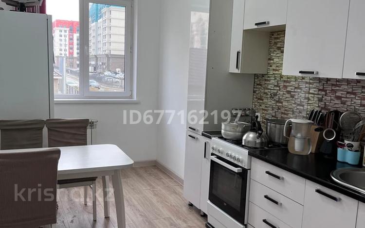 2-комнатная квартира · 68 м² · 2/8 этаж, мкр Нурсая, Абулхаир хана 70 за 33 млн ₸ в Атырау — фото 7