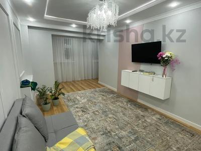 2-бөлмелі пәтер, 54 м², 4/7 қабат, 7-й мкр 8, бағасы: 17 млн 〒 в Актау, 7-й мкр