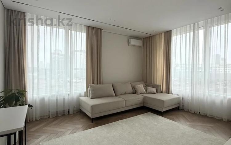 3-бөлмелі пәтер · 90 м², Каныша Сатпаева 133/1, бағасы: 500 000 ₸ в Алматы, Бостандыкский р-н — фото 2