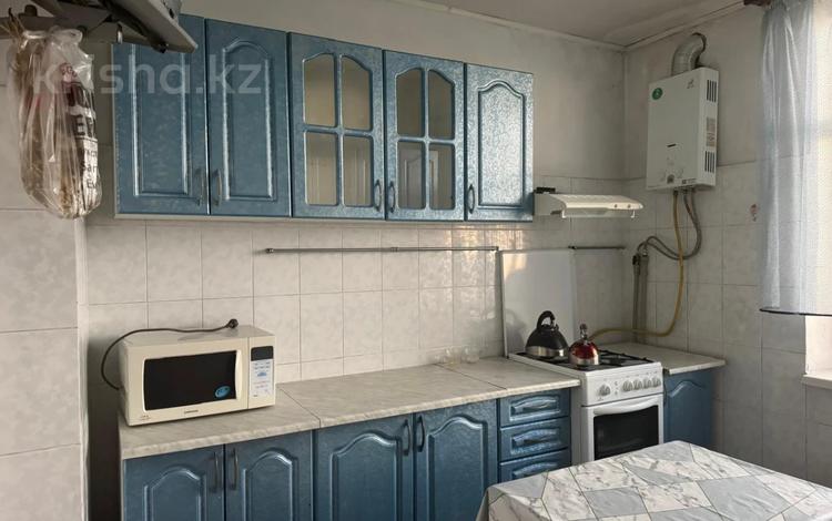 2-бөлмелі пәтер · 50 м² · 5/5 қабат, ул казыбек би 6, бағасы: 160 000 ₸ в Шымкенте — фото 2