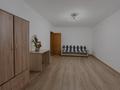 2-комнатная квартира · 56.2 м² · 2/9 этаж, мкр Аксай-1А 17 — Толе би Момышулы за 35.5 млн ₸ в Алматы, Ауэзовский р-н