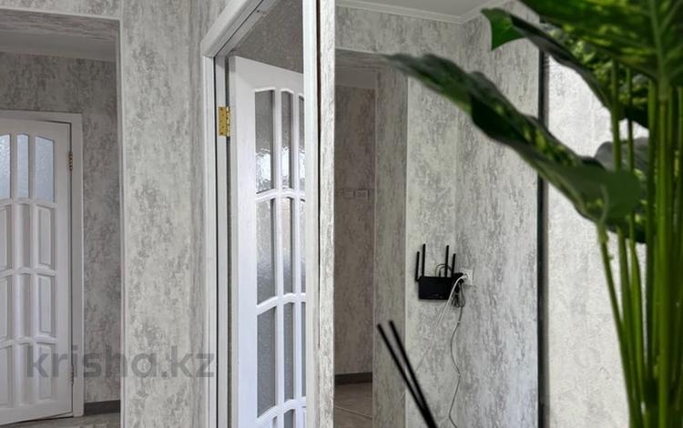 2-комнатная квартира · 50 м² · 4/5 этаж, мкр 5, Жубанова — Жубанова за 14 000 ₸ в Актобе — фото 38